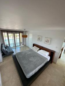 Large 7 bedrooms with 6 bathrooms Villa with private pool near Palm Beach - Ubytování bez kategorie ve městě Palm-Eagle Beach