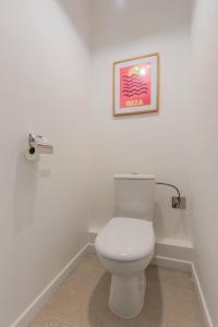 Maison 3 chambres avec jardin & parking, prox tram