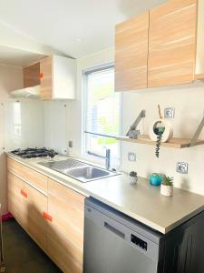 Campings Village de chalets et camping La Pierre de l'Aigle : photos des chambres