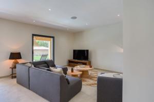 Appartements #53 St Paul Villa Swimpool AC Carpark BBQ for 8 Guest : photos des chambres