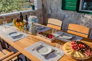 MY DALMATIA - Authentic Villa Storia with private heated pool