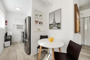 Inviting 1BR Miami Apt few mins from Brickell