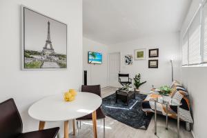 Inviting 1BR Miami Apt few mins from Brickell