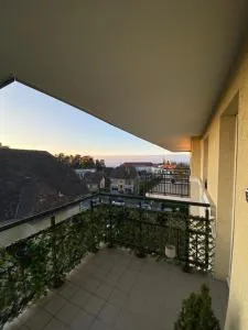 La Résidence Fleurie, vue sur le Lac Léman - Buchillon