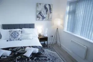 Cozy Stay Near Luton Airport 4 Min Drive - Offley