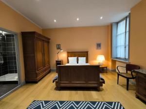 Appartements Spacieux-6 pers-bien equipe-quartier du chateau : photos des chambres