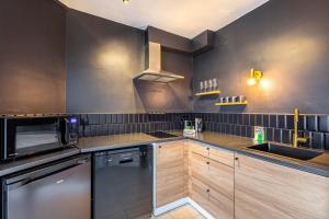 GuestReady - Black pearl close to the metro