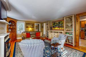 Charming Dorset Farmhouse