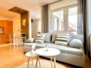 Modernes Apartment mit Balkon