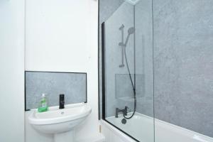 Bentley Lofts - By Sigma Stays