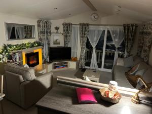 Hares Haven pet friendly sleeps 6