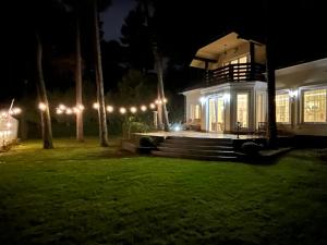 Comfortable 4 bedroom villa outdoor wood-fired sauna Warsaw