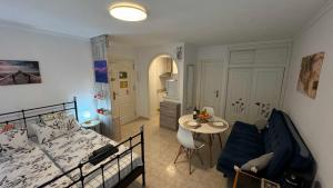 Estudio moderno 100 metros de la playa