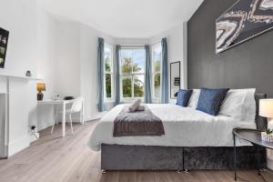 Goshen House 2-BR, Comfortable, Wi-Fi & Parking