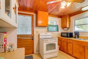 1 Mi to Boat Ramp Floral City Vacation Rental