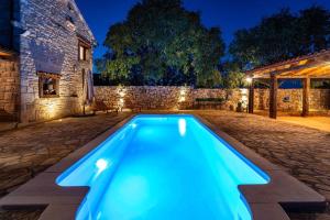 MY DALMATIA - Authentic villa Malou with private swimming pool