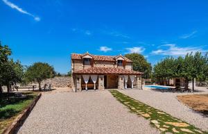 MY DALMATIA - Authentic villa Malou with private swimming pool