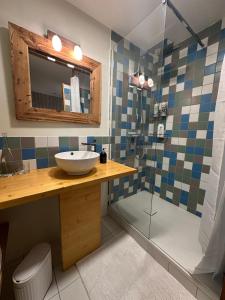 B&B / Chambres d'hotes Papillon 05 - Wellness : photos des chambres