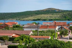 MY DALMATIA - Sea view apartment Nika with private parking
