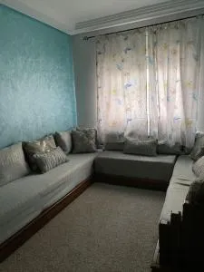 Appart propre et bien situé - Laâdam