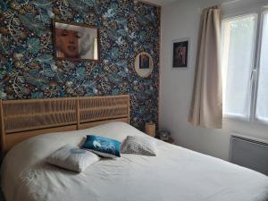 Maisons de vacances Annees 80, enquete et jeux hors du temps : photos des chambres