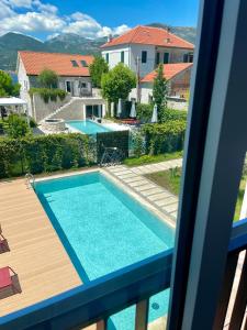 Villa Lastva 2 - five star luxury villa with pool