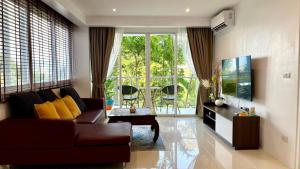B6 - 1 Bedroom 1 Bathroom at Karon Phuket