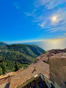 Maisons de vacances Evasion Authentique a Eze, avec vue Mer : photos des chambres