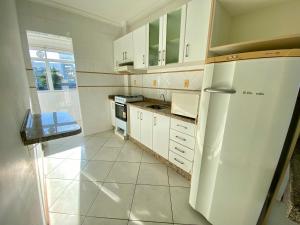 Apartamento com piscina Bombas