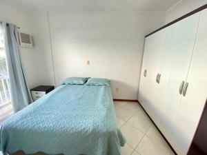 Apartamento com piscina Bombas