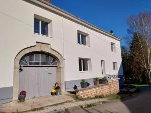 Gîte Sous le marronnier jusqu'à 10 personnes - Xertigny