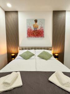 Little Downtown Apartment