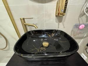 Little Downtown Apartment