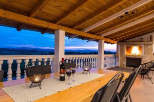 MY DALMATIA - Holiday home Agro Casa with private heated pool