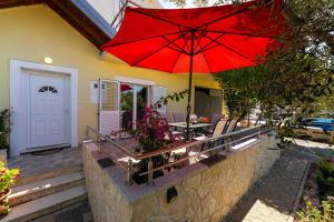 MY DALMATIA - Holiday home Olive Garden with private swimming pool