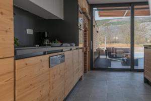 MY DALMATIA - Luxury villa Prolozac with private heated pool