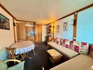 Résidence Lac Du Lou - Appartement 4 pers exposé Sud au coeur des Menuires MAE-5584