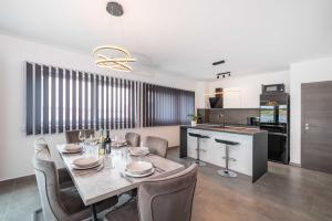 MY DALMATIA - Sea view villa Punta with private swimming pool