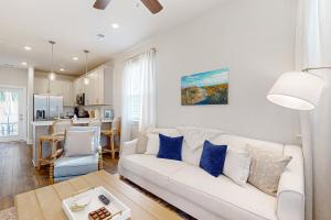 Mini Manor off Meeting