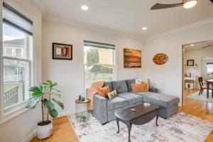 Steps to Balboa Park Sunny Historic Apartment