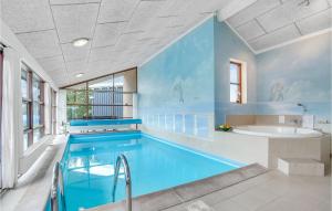 Nice Home In Væggerløse With Sauna