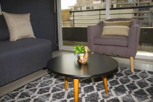 HOM Centrico y Moderno Depto 2D2B 3PAX Santiago
