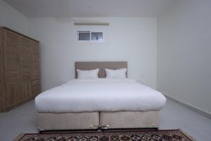 Grand Dahlia Apartments