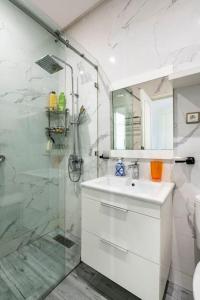 Spectacular Waterfront Sunset & 360 Ocean View