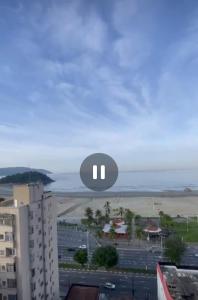 Ap pé na areia e bela vista pro mar !