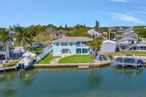 Family Friendly Beach Condo - Laurel