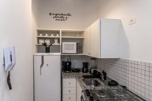 Apartamento Moderno a 300 m da Praia do Leblon