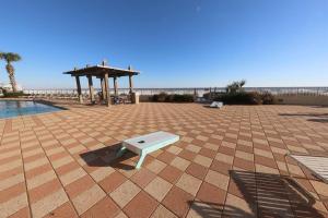 3 Bedroom Condo At Shoalwater with 2 Outdoor Pools, Heated Indoor Pool, BBQ Grills, Beach Access, Basketball and Tennis Courts