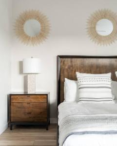 1 Block to Sand Stylish 3BR Contemporary Home