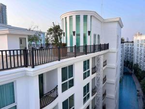 Free Power&WiFi,Work Remotely, Kitchen,Deal